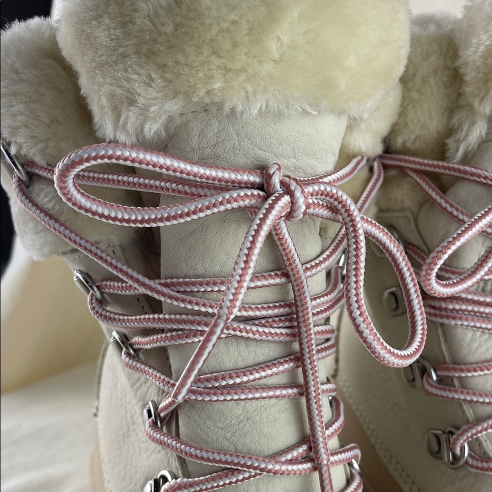 J. Crew Winter Boots with Faux Fur Lining Size 8 - Picture 3 of 11